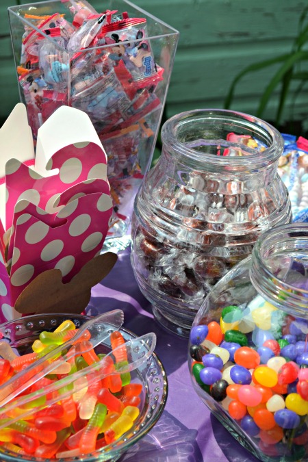 Minnie Mouse Candy Buffet