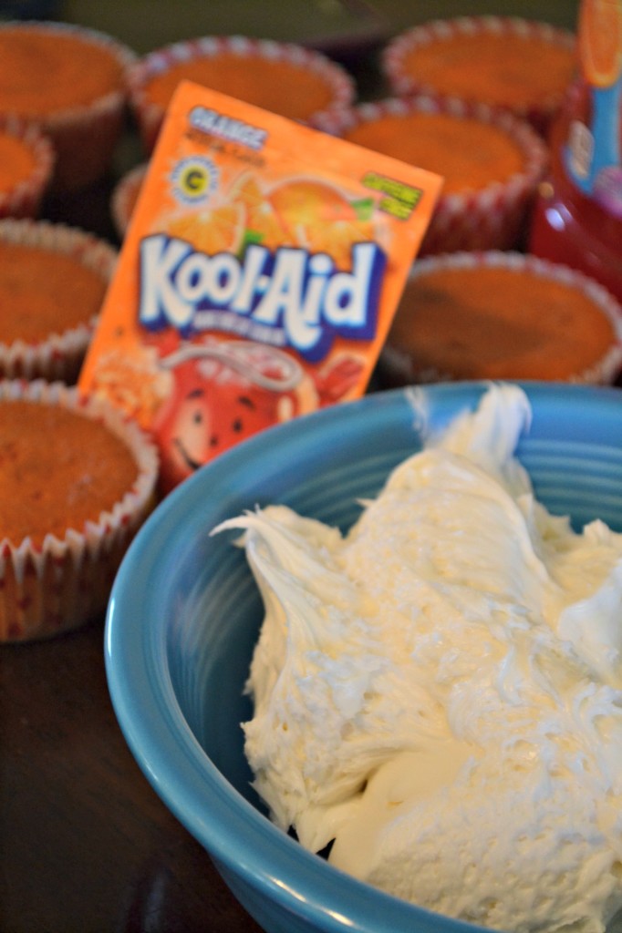 Kool-Aid Frosted Cupcakes. Add a Kool-Aid packet to frosting for an easy treat! #KoolOff #Shop