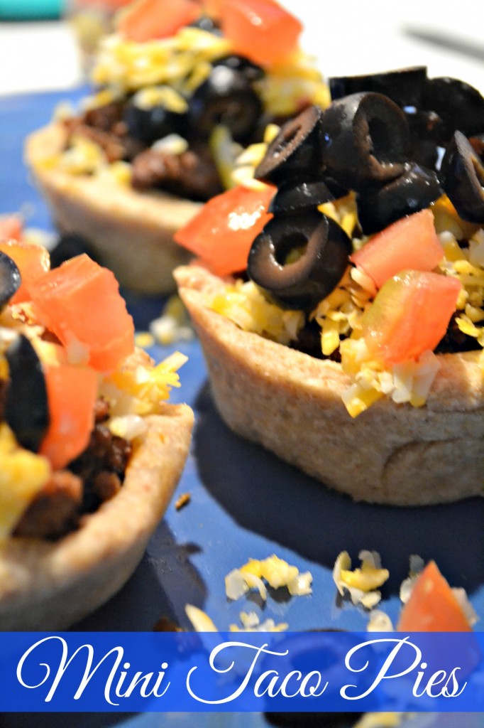 mini taco pies, a real food recipe that the kids will love!