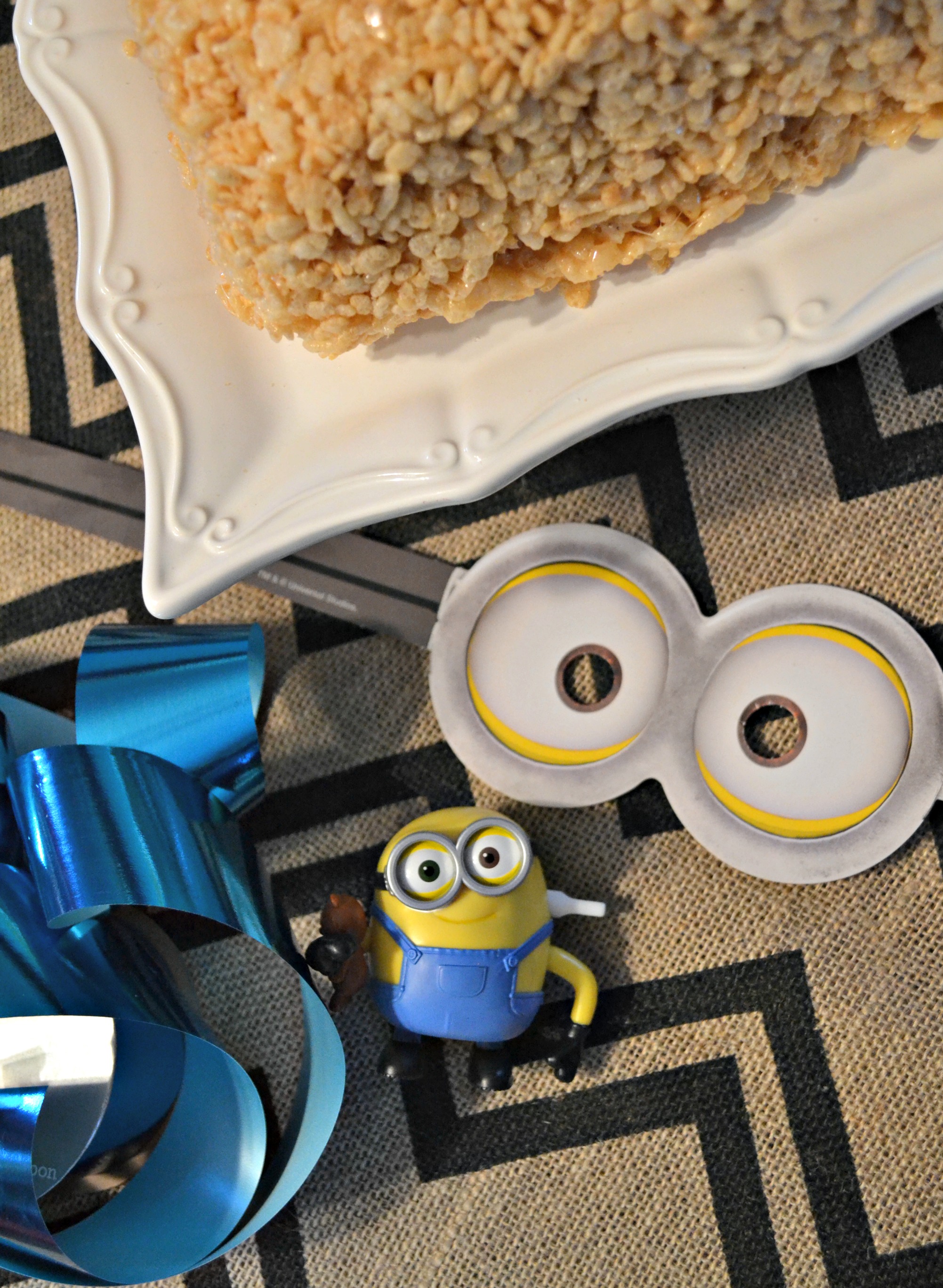 minion cake supplies