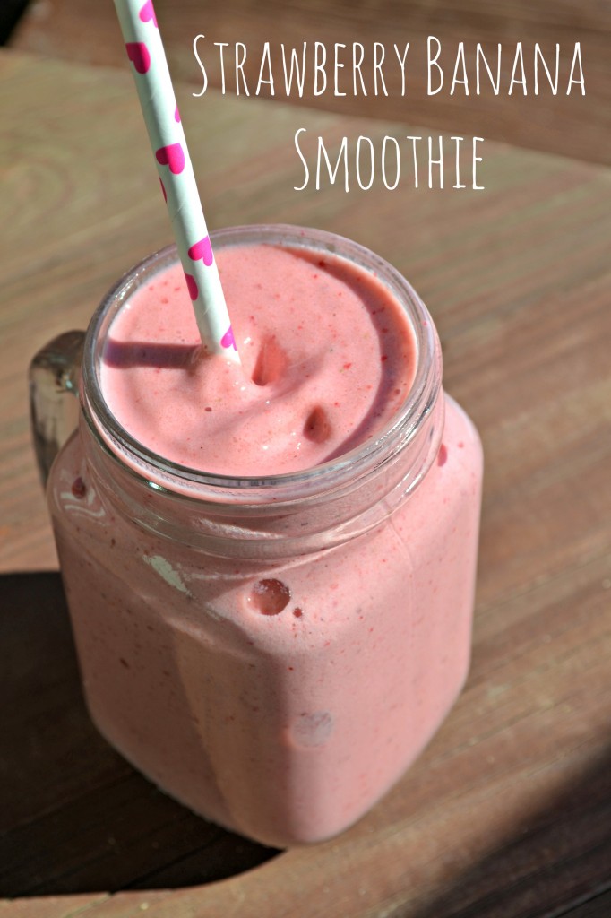 Strawberry Banana Smoothie recipe, perfect for those warm Spring days! (or for wishing this Winter weather away!)